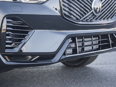 New 2026 Volvo XC60 T8 Plus w/ Protection Package Premier image 12