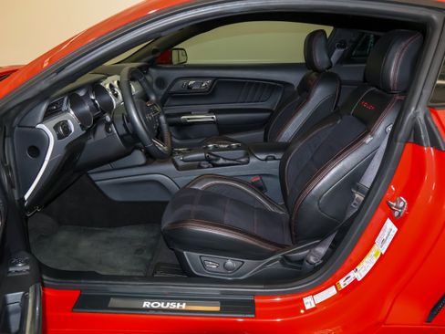 Used 2015 Ford Mustang GT Premium w/ Enhanced Security Package RWD image 13