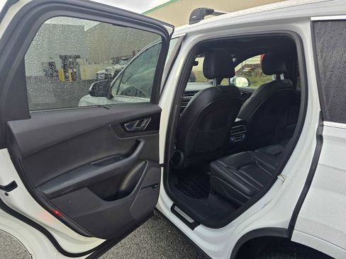 Used 2017 Audi Q7 3.0T Prestige image 17