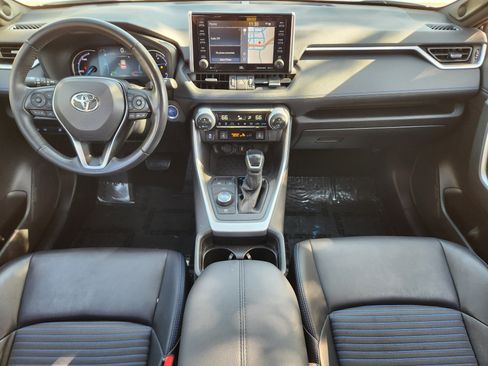 Used 2020 Toyota RAV4 XSE image 33