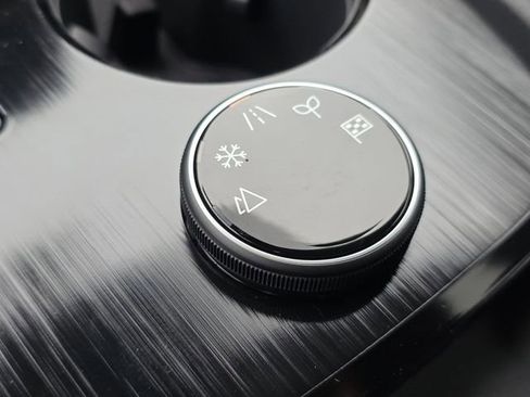 New 2026 Nissan Rogue SV image 30