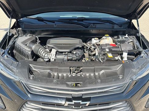 Used 2021 Chevrolet Blazer LT w/ Redline Edition FWD image 32