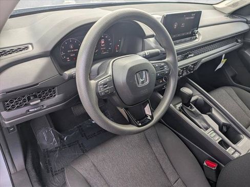 Certified 2023 Honda Accord EX image 10