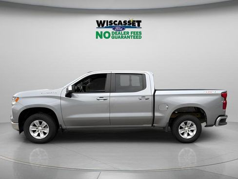 Used 2025 Chevrolet Silverado 1500 LT AWD/4WD image 2