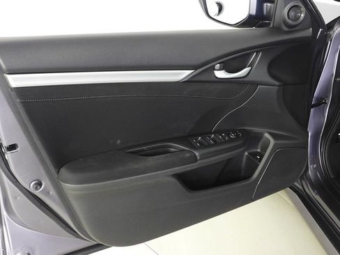 Used 2020 Honda Civic EX image 11