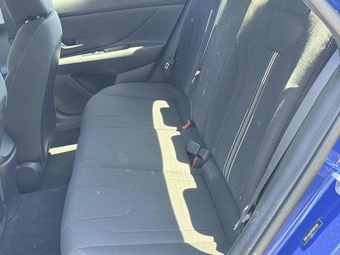 Used 2023 Hyundai Elantra SEL w/ Convenience Package FWD image 15