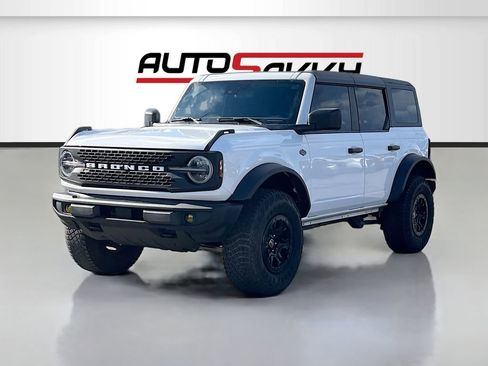 Used 2023 Ford Bronco Wildtrak AWD/4WD image 3