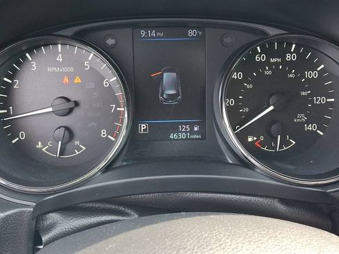 Used 2018 Nissan Rogue SV AWD/4WD image 19