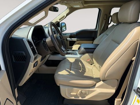 Used 2020 Ford F150 Lariat w/ Equipment Group 502A Luxury AWD/4WD image 2