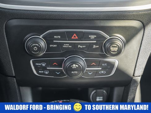 Used 2022 Dodge Charger R/T w/ Blacktop Package image 27