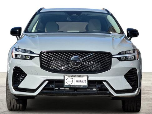 New 2026 Volvo XC60 T8 Ultra w/ Protection Package Premier AWD/4WD image 10