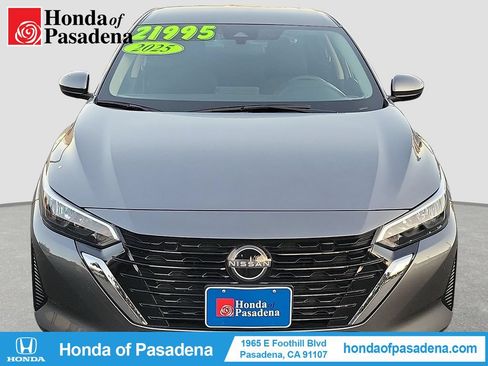 Used 2025 Nissan Sentra S w/ Trunk Package FWD image 5