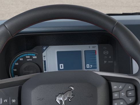 New 2025 Ford Bronco Heritage Edition image 13