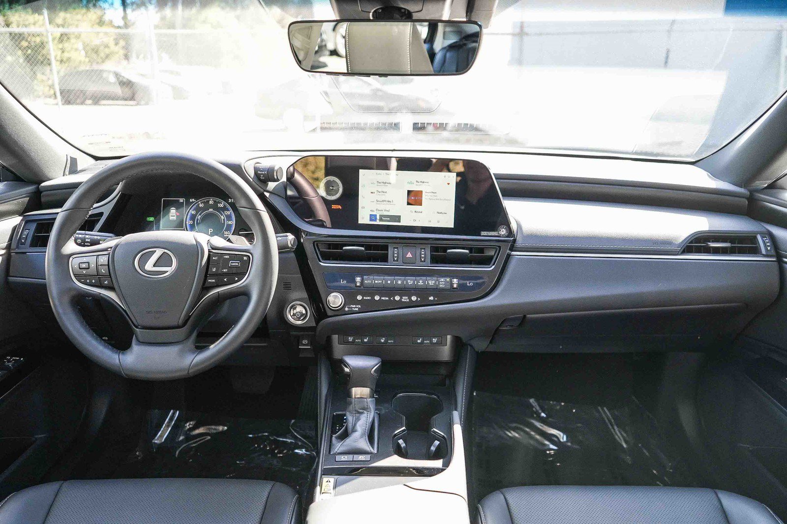 Certified 2025 Lexus ES 300h w/ Premium Package FWD image 12