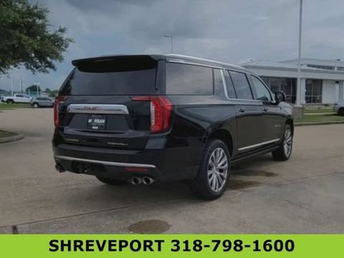 Certified 2021 GMC Yukon XL Denali w/ Denali Premium Package AWD/4WD image 8