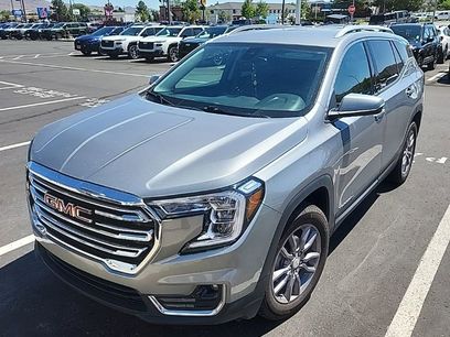 Used 2023 GMC Terrain SLT