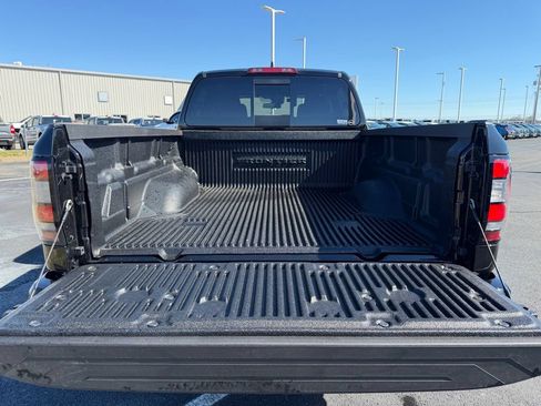 New 2026 Nissan Frontier SV w/ Tow Package AWD/4WD image 34