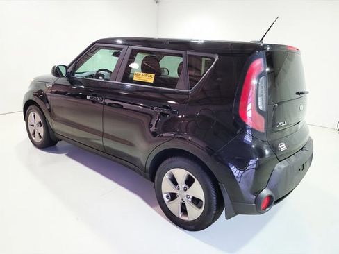 Used 2015 Kia Soul image 14