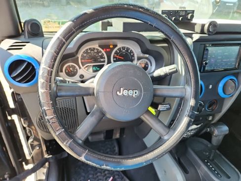 Used 2010 Jeep Wrangler Unlimited Sport AWD/4WD image 12