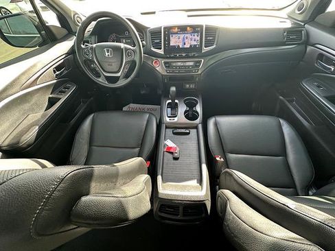 Used 2017 Honda Ridgeline RTL-T image 19