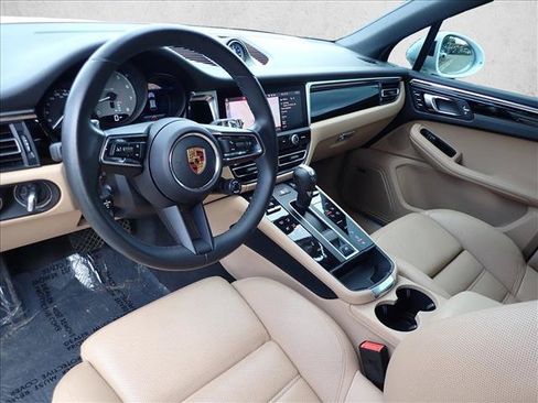 Used 2022 Porsche Macan S AWD/4WD image 12