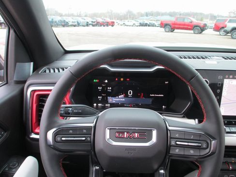 New 2026 GMC Canyon AT4X w/ AT4X AEV Edition image 22