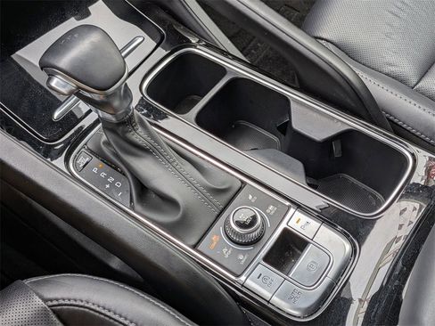 Used 2023 Kia Telluride S image 17