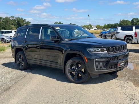 New 2026 Jeep Grand Cherokee L Limited AWD/4WD image 2