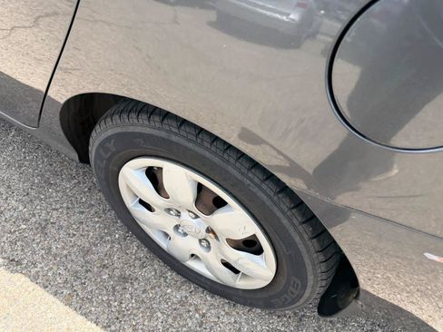 Used 2008 Hyundai Elantra GLS FWD image 12