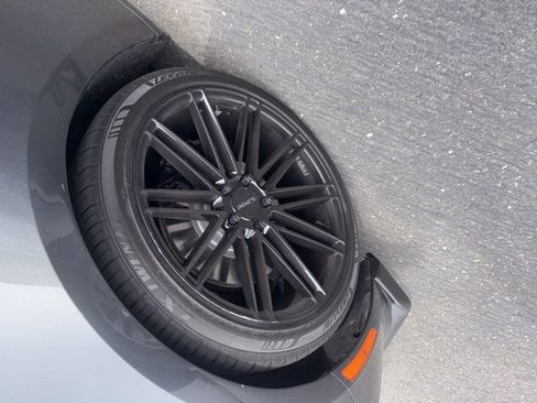 Used 2017 Chevrolet Camaro SS image 5