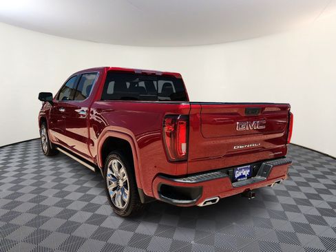 Used 2024 GMC Sierra 1500 Denali w/ Denali Reserve Package AWD/4WD image 3