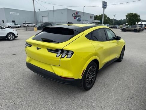 Used 2025 Ford Mustang Mach-E Premium AWD/4WD image 3