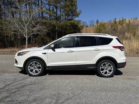 Used 2014 Ford Escape Titanium w/ Equipment Group 401A image 5