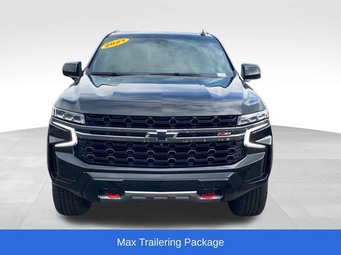 Used 2021 Chevrolet Tahoe Z71 w/ Luxury Package AWD/4WD image 2