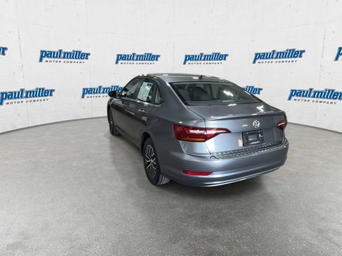 Used 2019 Volkswagen Jetta SE FWD image 8