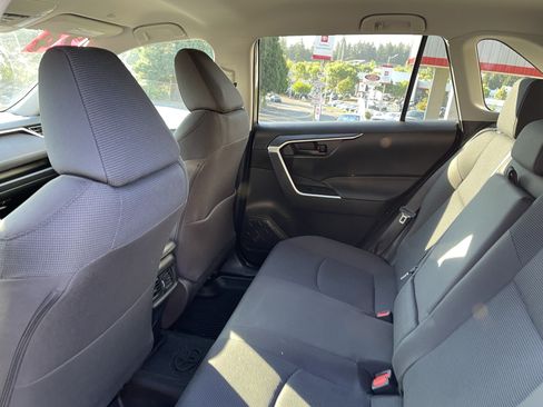 Certified 2024 Toyota RAV4 LE AWD/4WD image 12