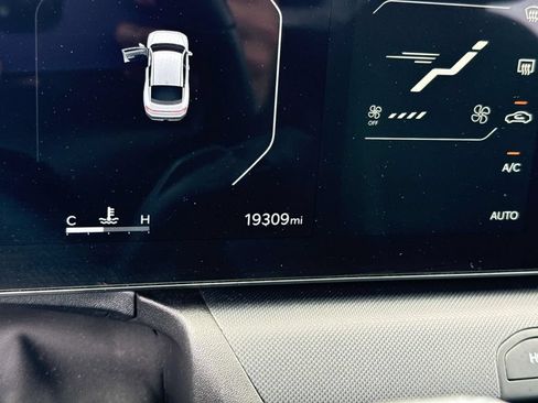 Certified 2025 Kia K4 EX FWD image 26