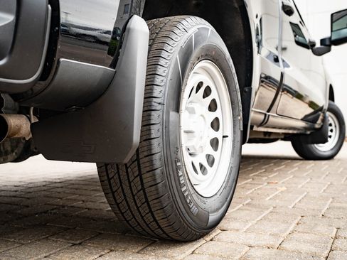 Used 2024 Chevrolet Silverado 1500 W/T w/ WT Value Package image 44