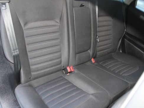 Used 2018 Ford Fusion SE FWD image 32