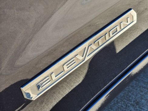 Certified 2024 GMC Sierra 1500 Elevation image 12