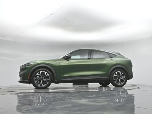 New 2026 Ford Mustang Mach-E Select RWD image 49
