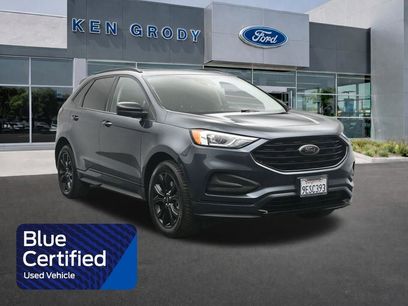 Certified 2022 Ford Edge SE w/ Black Appearance Package