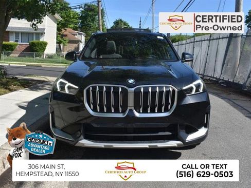 Used 2023 BMW X1 xDrive28i AWD/4WD image 1