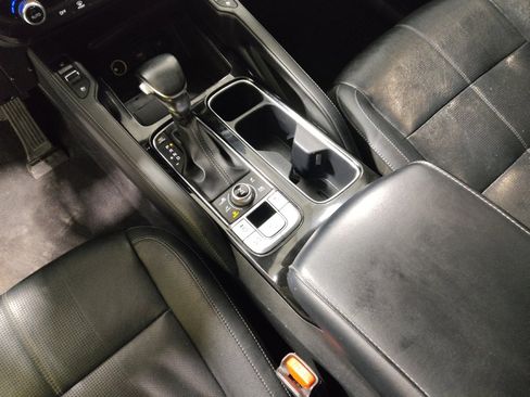 Used 2022 Kia Telluride EX w/ EX Premium Package AWD/4WD image 26