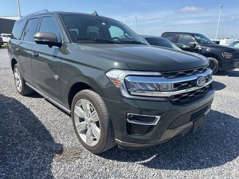 Used 2023 Ford Expedition King Ranch AWD/4WD image 3