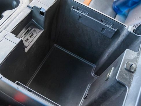 Used 2021 GMC Sierra 1500 AT4 image 24