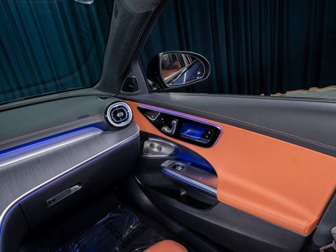 Certified 2025 Mercedes-Benz C 300 Sedan image 22