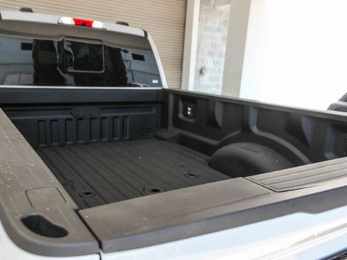 Certified 2026 Ford F450 Platinum w/ FX4 Off-Road Package AWD/4WD image 27