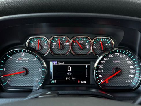 Used 2018 Chevrolet Silverado 1500 LT w/ All Star Edition image 41