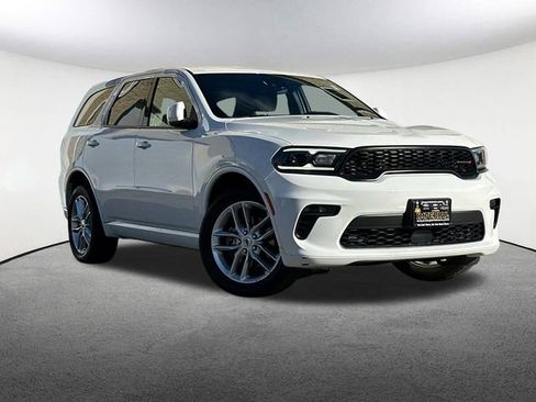 Used 2022 Dodge Durango GT image 2